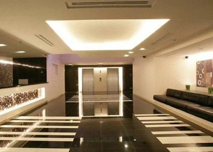 Aparthotel Citadines Sukhumvit 23 4*